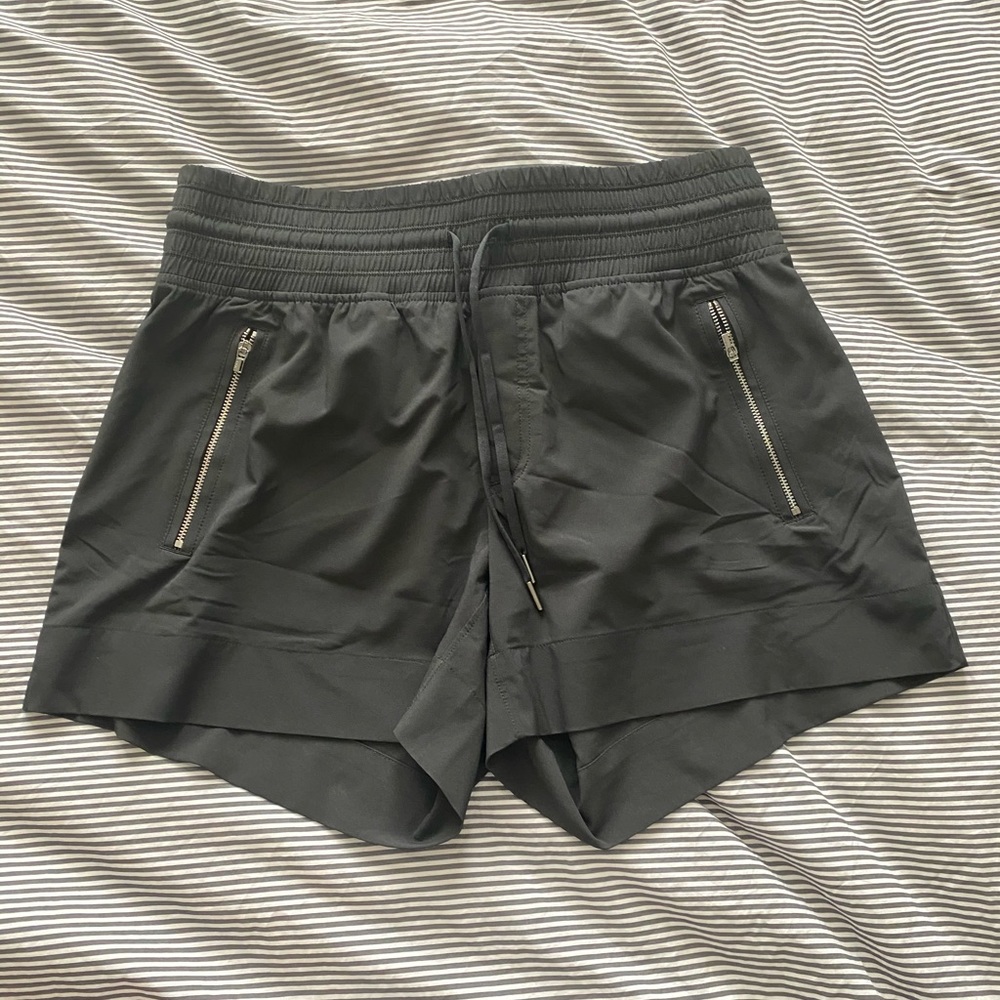 Athleta Camden Shorts